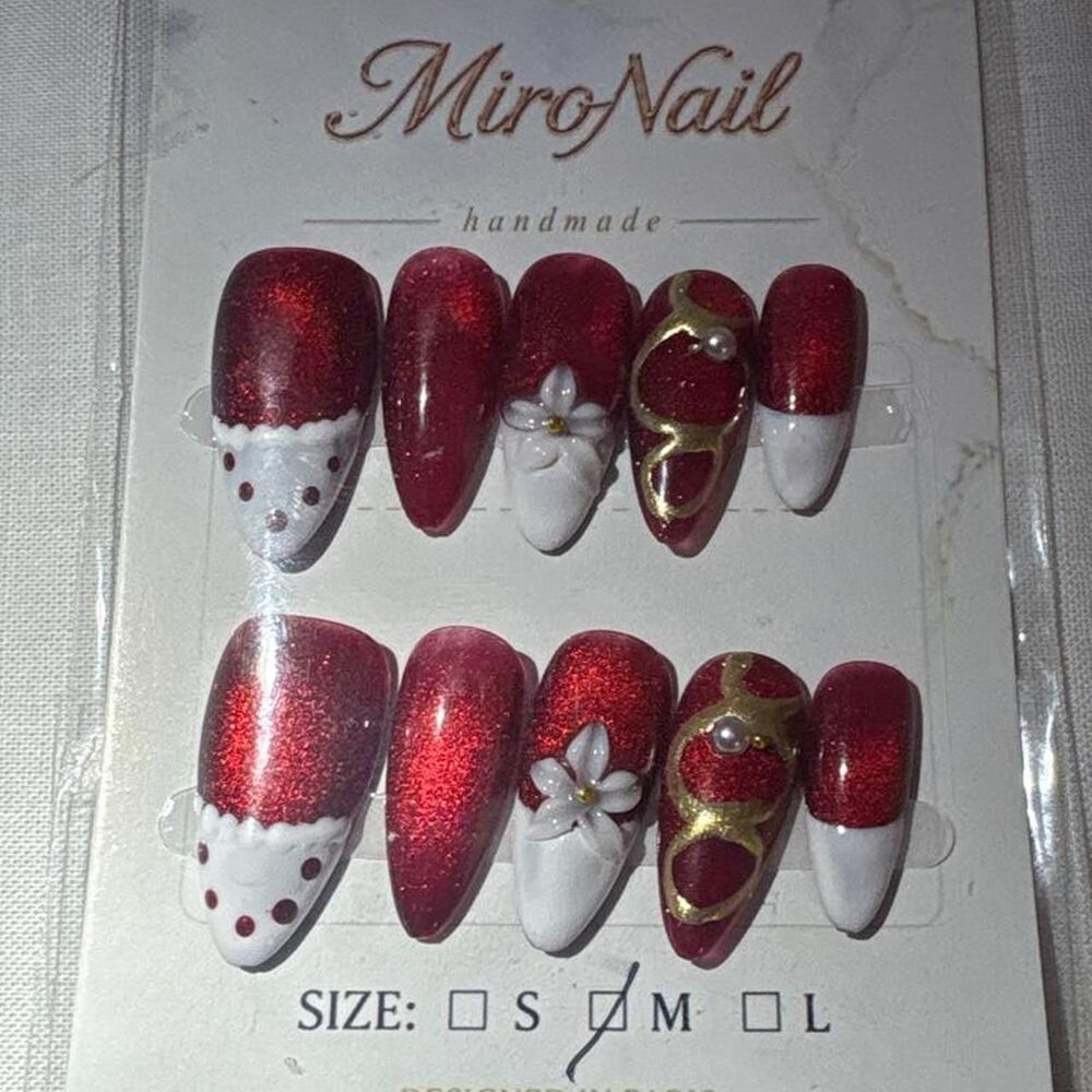Brand new MiroNail handmade press-on nail set in size Medium ❤️✨